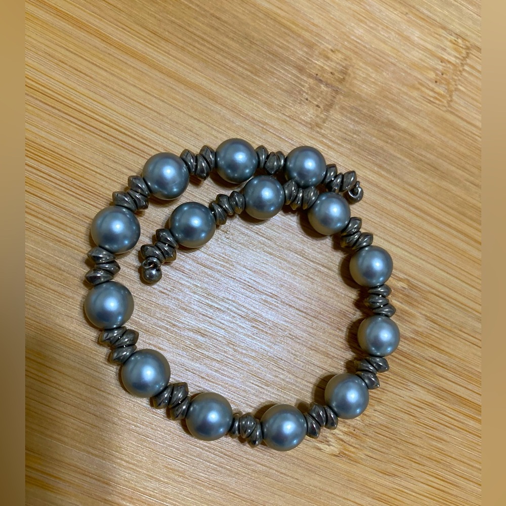 Silver wrap bracelet 🖤